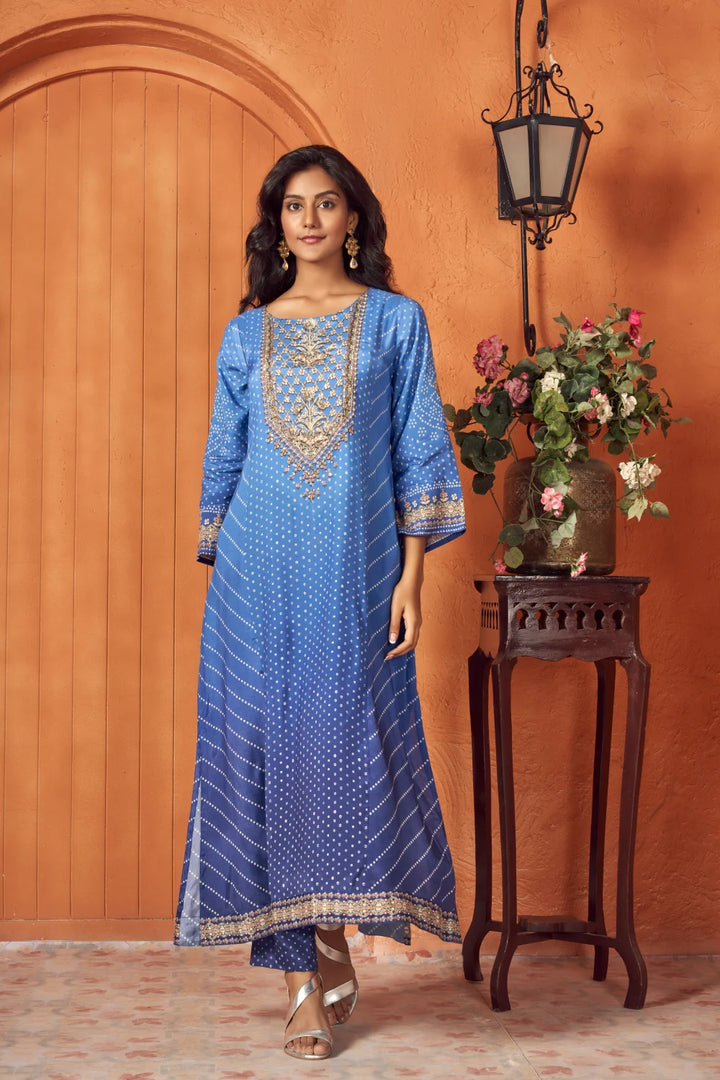 Fantasia Women's Ethnic Wear  Viscose Printed KURTA BLUE (F-2771)