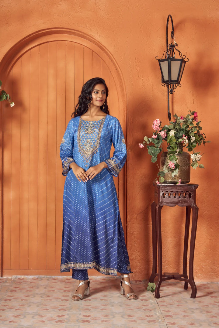 Fantasia Women's Ethnic Wear  Viscose Printed KURTA BLUE (F-2771)