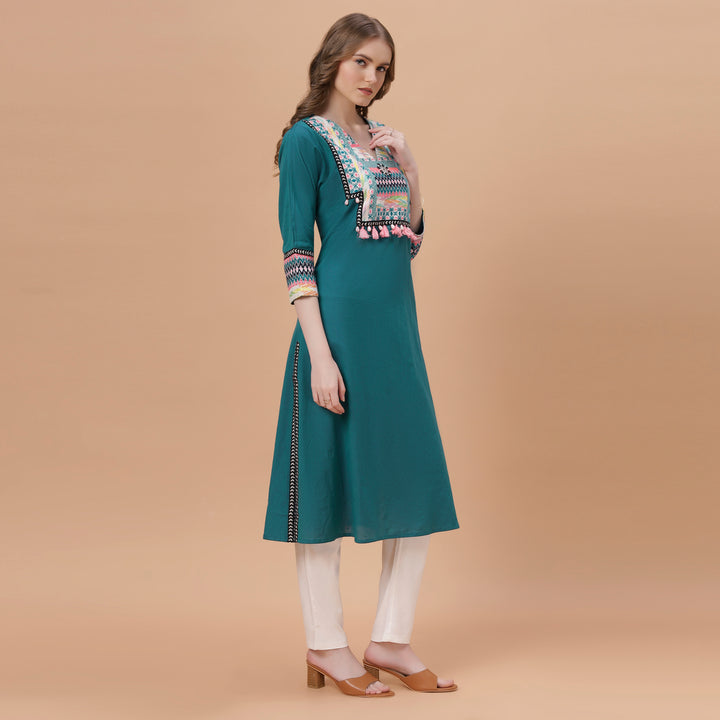 Fantasia Women's Ethnic Wear Cotton Solid  KURTA RAMA (F-2657)