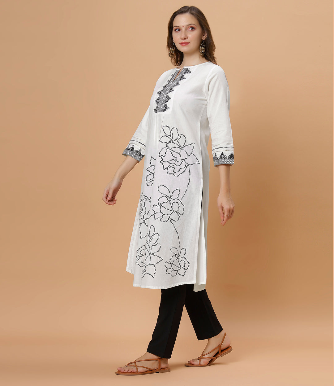 Fantasia Women's Ethnic Wear  Cotton Solid Printed KURTA WHITE(F-2880)