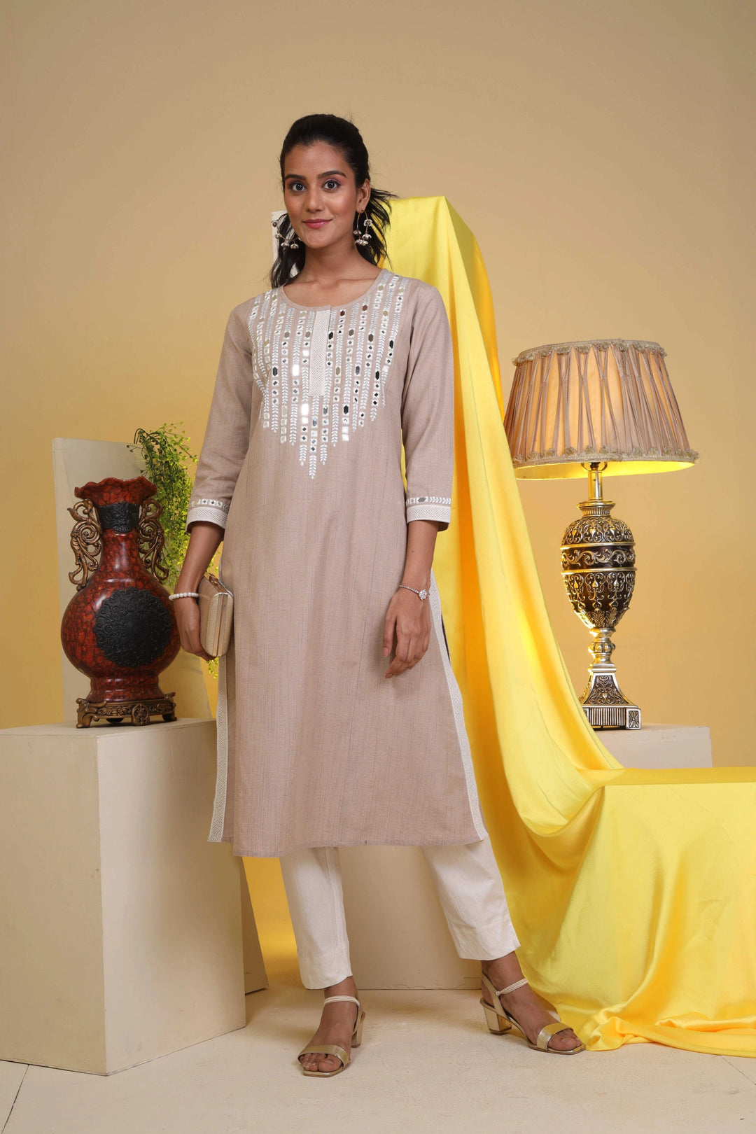 Fantasia Women's Ethnic Wear  Solid KURTA  (F-2750)